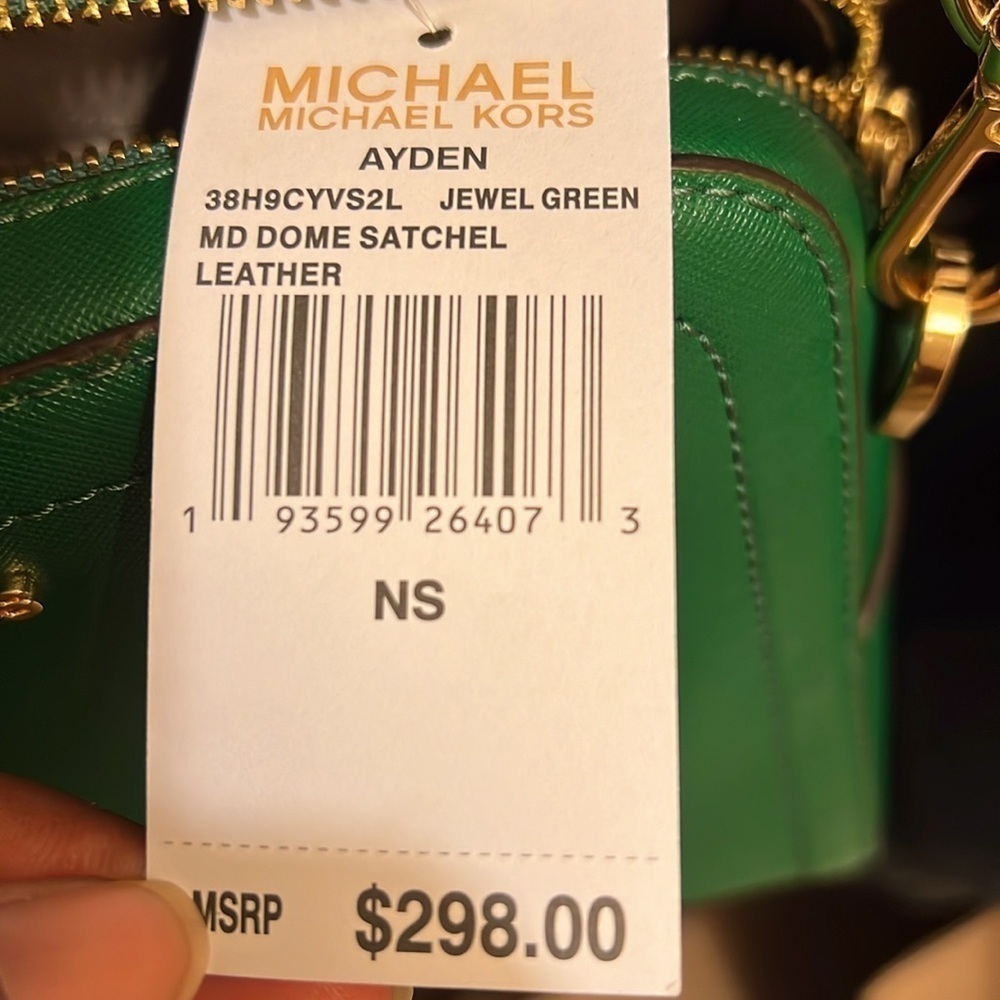 Michael Kors crossbody - Picture 9 of 9